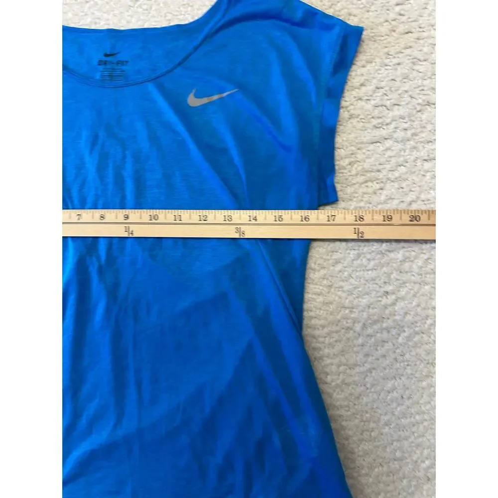 Nike Womens Dri Fit Cool Breeze Short Sleeve Shirt Small